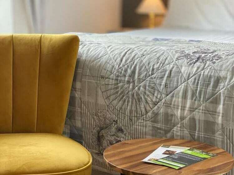 Номер Стандарт, Cawdor House B&b