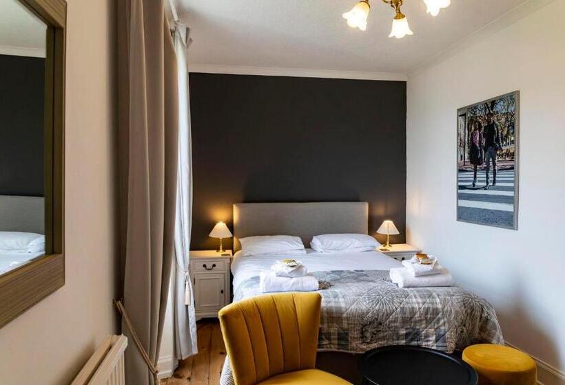 Номер Стандарт, Cawdor House B&b