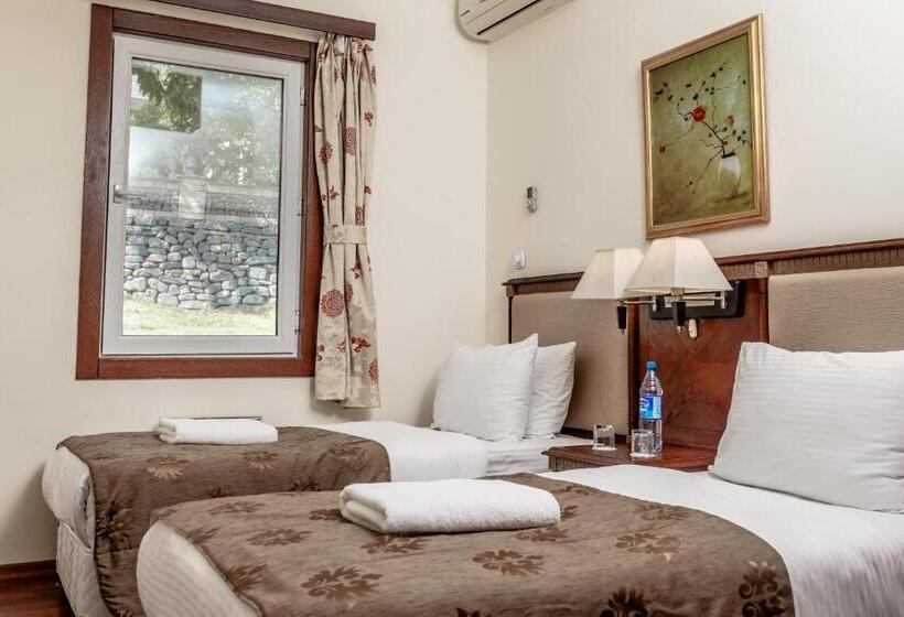 کابین, Qafqaz Resort