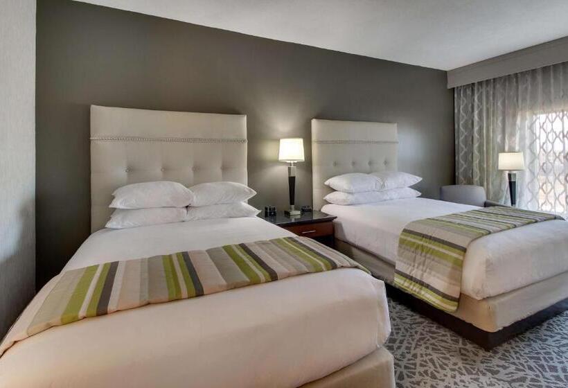 اتاق لوکس با تخت دو نفره بزرگ, Drury Plaza Hotel Cincinnati Florence