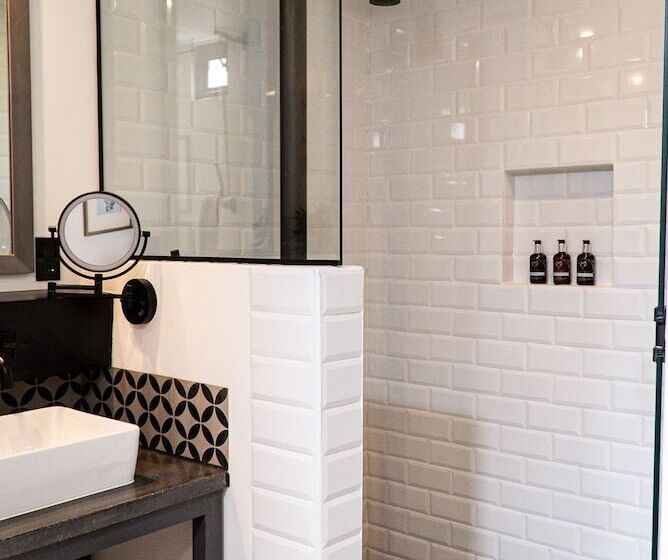 Apartament 1 Dormitor, Flamboyan Hotel & Residences