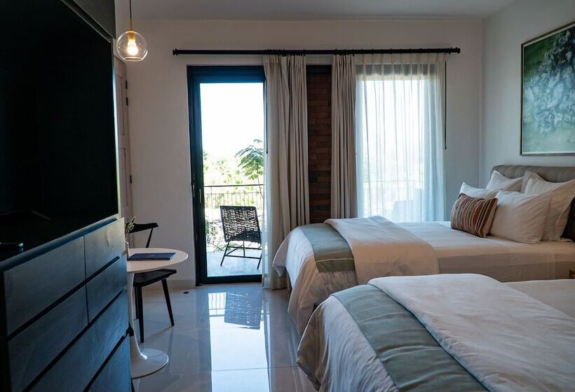 スーペリアールーム, Flamboyan Hotel & Residences