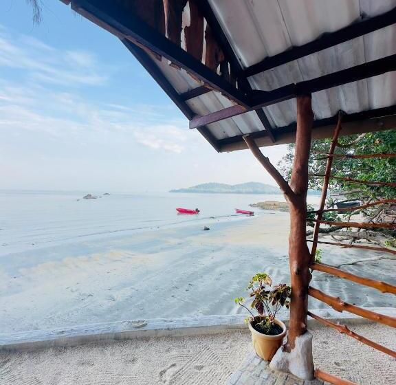 بانگلوی استاندارد, Full Moon Bungalow Resort Koh Chang Ranong