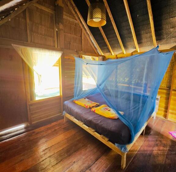 بنگله خانوادگی, Full Moon Bungalow Resort Koh Chang Ranong