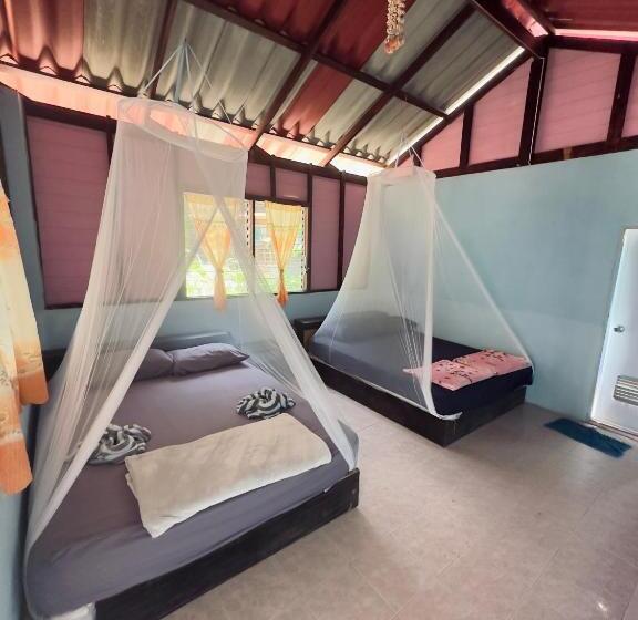 بنگله خانوادگی, Full Moon Bungalow Resort Koh Chang Ranong