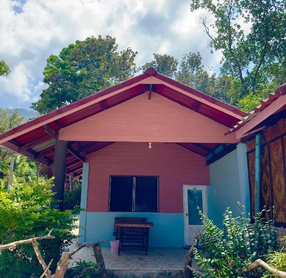 بنگله خانوادگی, Full Moon Bungalow Resort Koh Chang Ranong