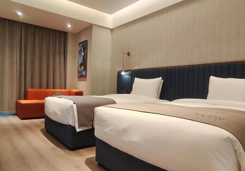اتاق اجرایی, Lanou Hotel Lianyungang Donghai High Speed Railway Station Crystal City