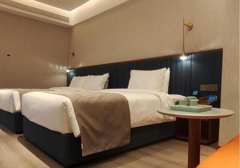 اتاق لوکس خانوادگی, Lanou Hotel Lianyungang Donghai High Speed Railway Station Crystal City