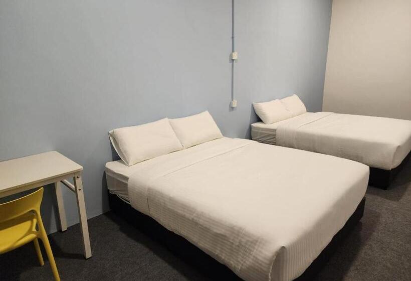 Четырехместный Номер Стандарт, Wintel Hotel Tupai