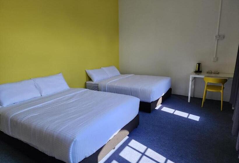 Четырехместный Номер Стандарт, Wintel Hotel Tupai