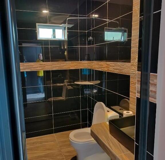 Семейный Номер, Perry Barr La Ganta Residence
