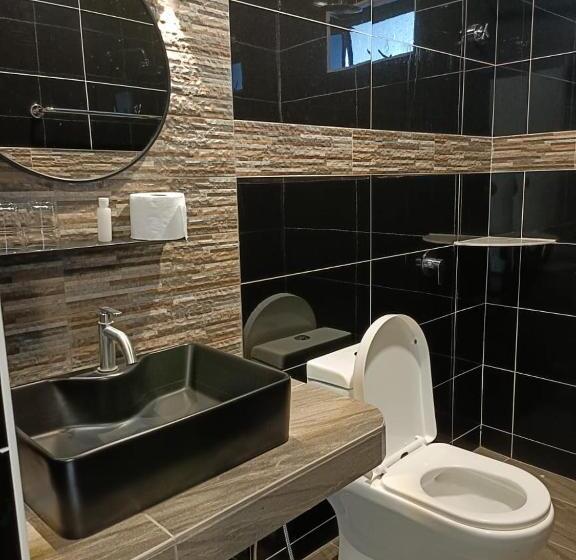 Номер Стандарт Вид на Бассейн, Perry Barr La Ganta Residence