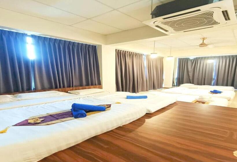 Президентский Люкс, Collection O 90858 Bentong Wellness Homestay Midland