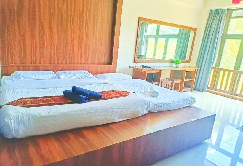 Президентский Люкс, Collection O 90858 Bentong Wellness Homestay Midland