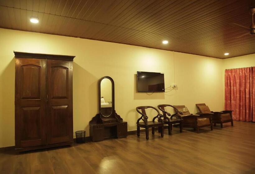 Стандартный Номер Кровать Кинг, Harris Holiday Inn