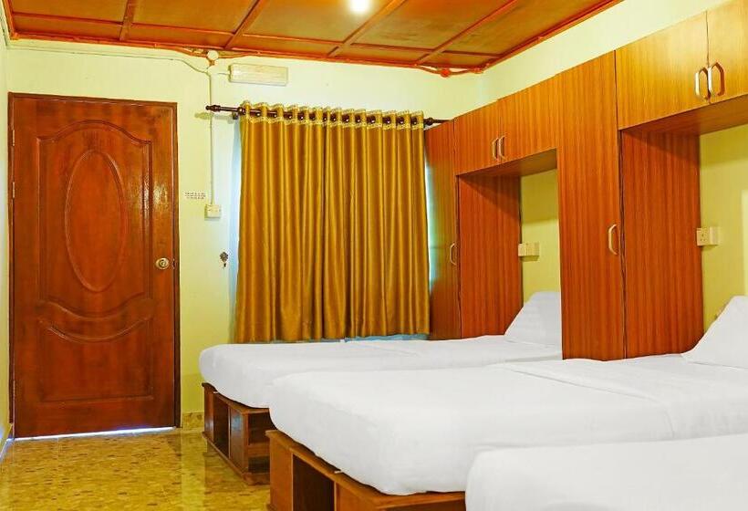 Family Suite, Capital O 90557 Dedsaan Beach Village