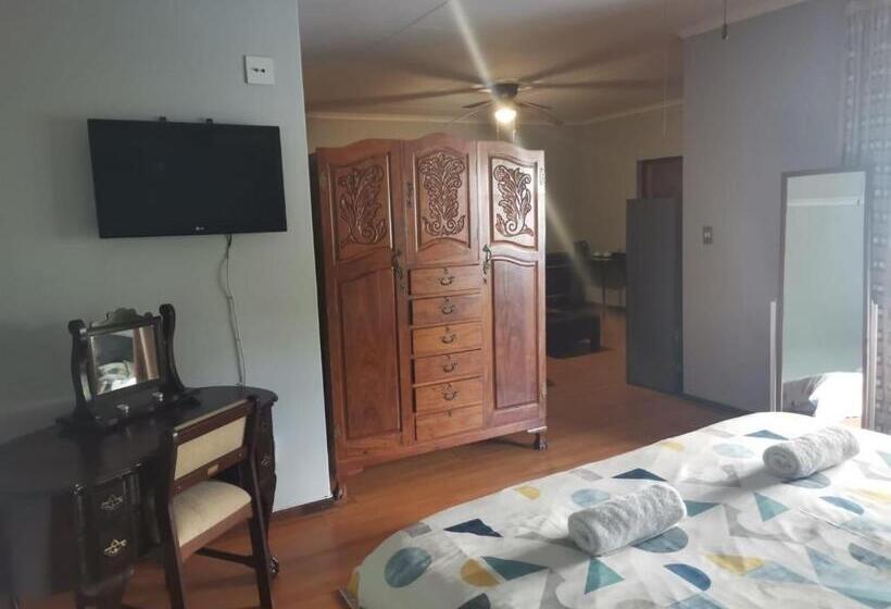 חדר סטנדרט, Sanloo Manor Guesthouse