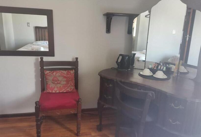 חדר אקונומי, Sanloo Manor Guesthouse