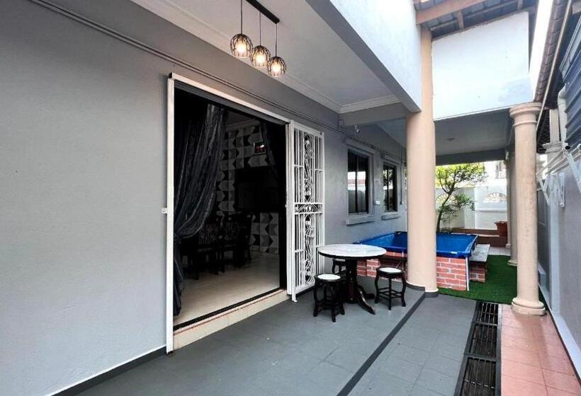 Номер Deluxe, Yb Guest House 4 Bilik 5 Katil