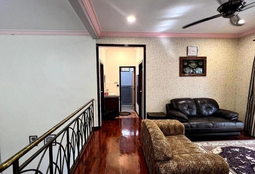Номер Deluxe, Yb Guest House 4 Bilik 5 Katil