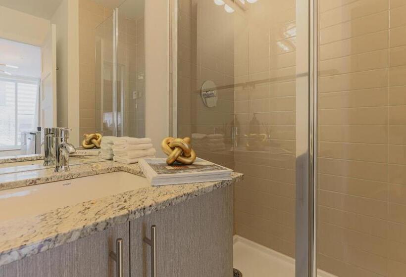 Apartamento 2 Dormitórios, Rozenhaus Montreal