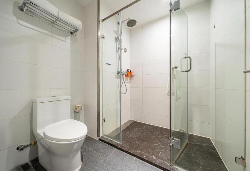 اتاق لوکس, Orange Hotel Shanghai Hongqiao Airport Caoan Road Branch   Free Hongqiao Airport & Hongqiao Train St
