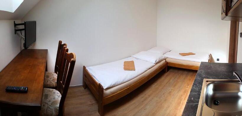 豪华套房, Apartmány šachty