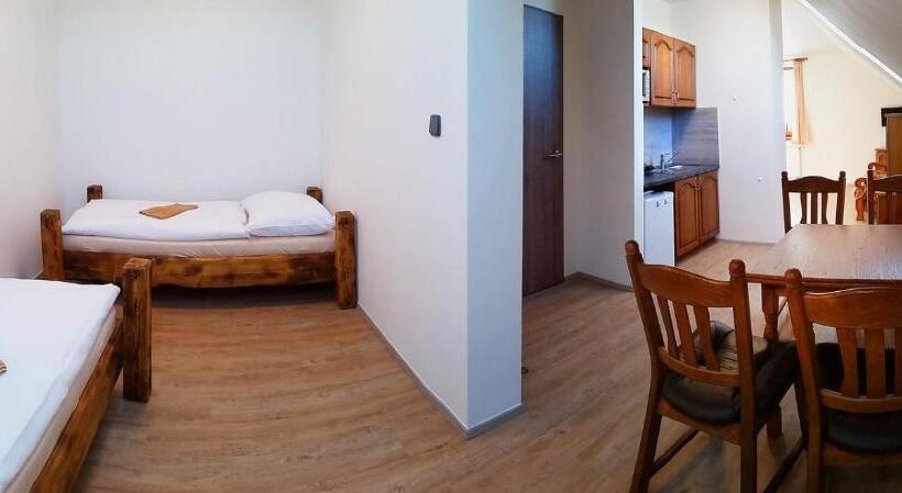 高级套房, Apartmány šachty