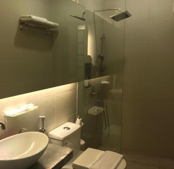 Номер Deluxe, The Corner House
