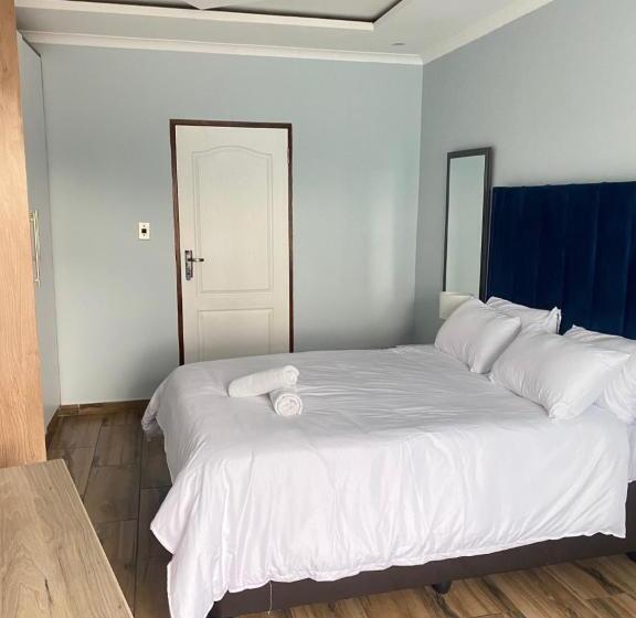 اتاق اکونومی, Airport Imperial Guest House