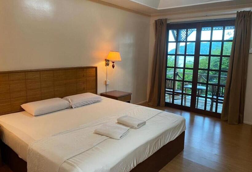کلبه ییلاقی, Cozy Resort