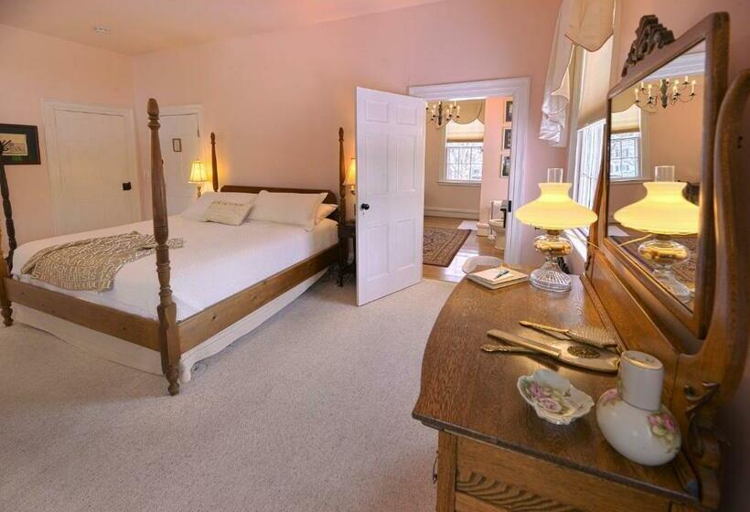 Люкс, The Bed And Breakfast At Oliver Phelps
