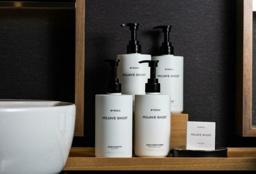 Номер Deluxe Кровать Кинг, Conrad Osaka