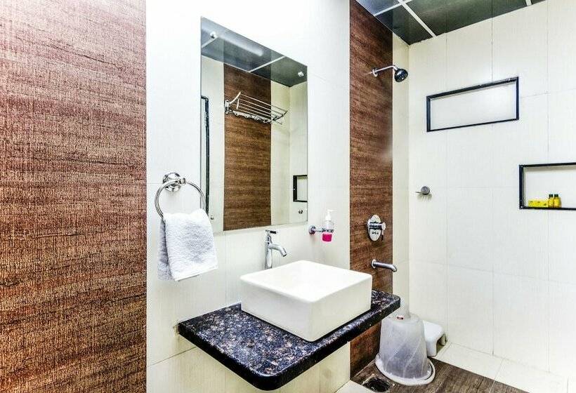 Номер Deluxe, Fabhotel Imperio   Nr Baner Hill