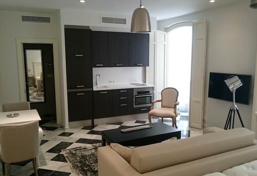 استودیوی لوکس, El Armador Casa Palacio By Luxury Suites Cádiz