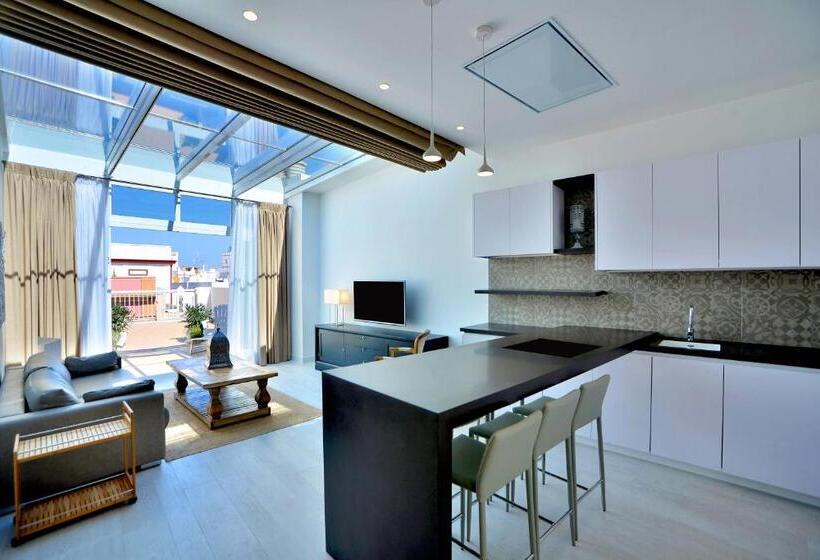 1 Bedroom Penthouse Apartment, El Armador Casa Palacio By Luxury Suites Cádiz