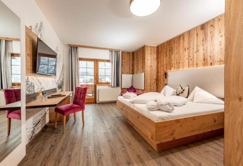 Семейный Номер, Felsners Hotel & Restaurant