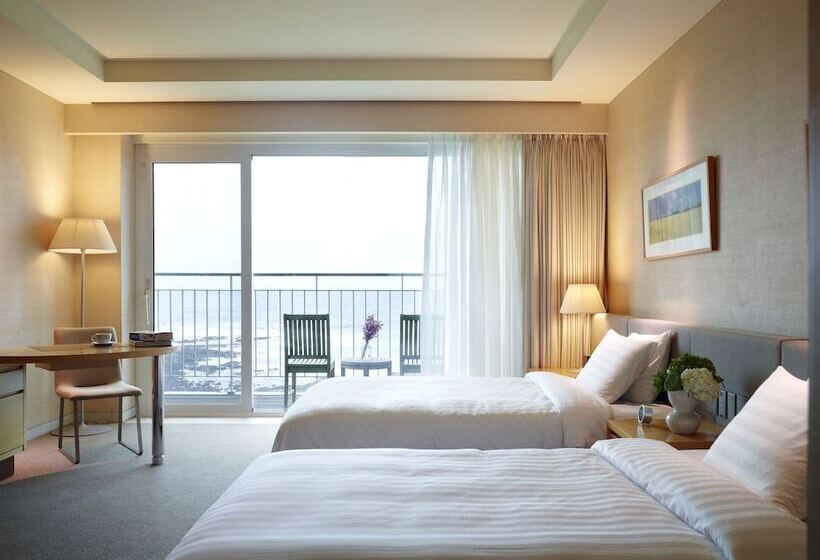 行政房间, Haevichi Hotel & Resort Jeju