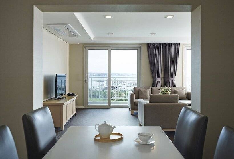 Президентский Люкс, Haevichi Hotel & Resort Jeju