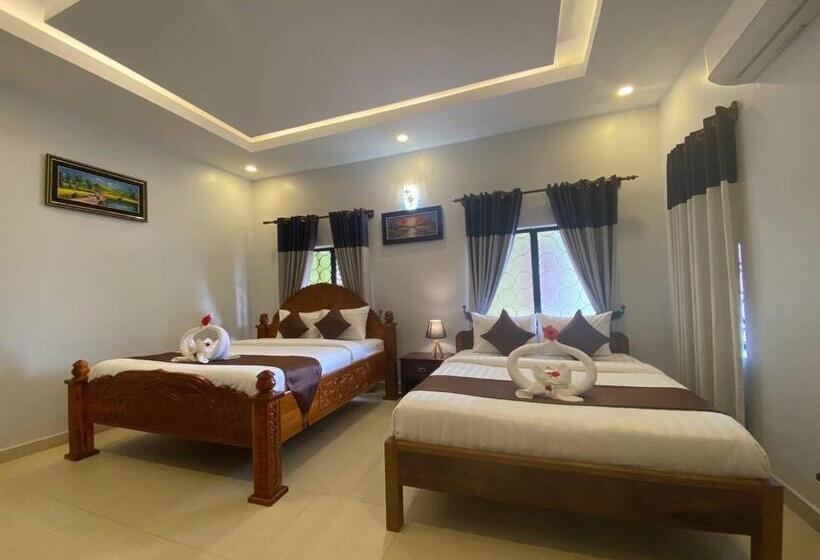 ویلای 1 خوابه, The Moon Kampot Boutique