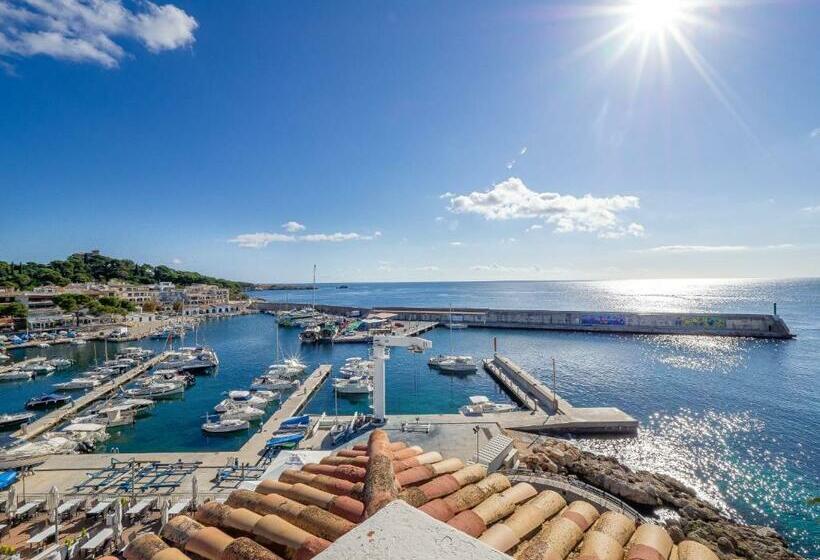 Номер Стандарт Боковой Вид на Море, Hostal Port Corona