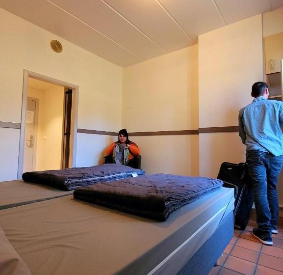 בית, 3 חדרי שינה, Auberge De Jeunesse De Bouillon