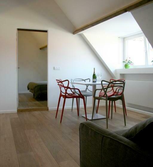 Полулюкс, B&b Hof Ter Kwaremont