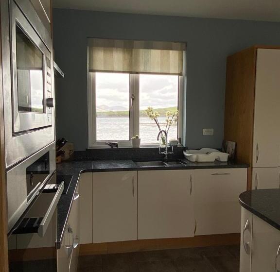Студия Стандарт Вид на Море, Seapoint House