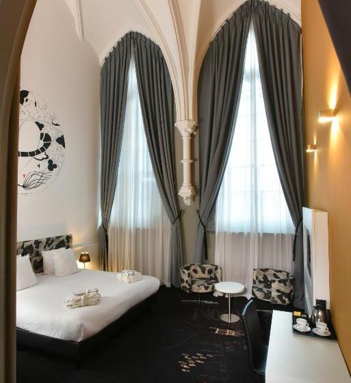 חדר דלוקס, Martin S Dream