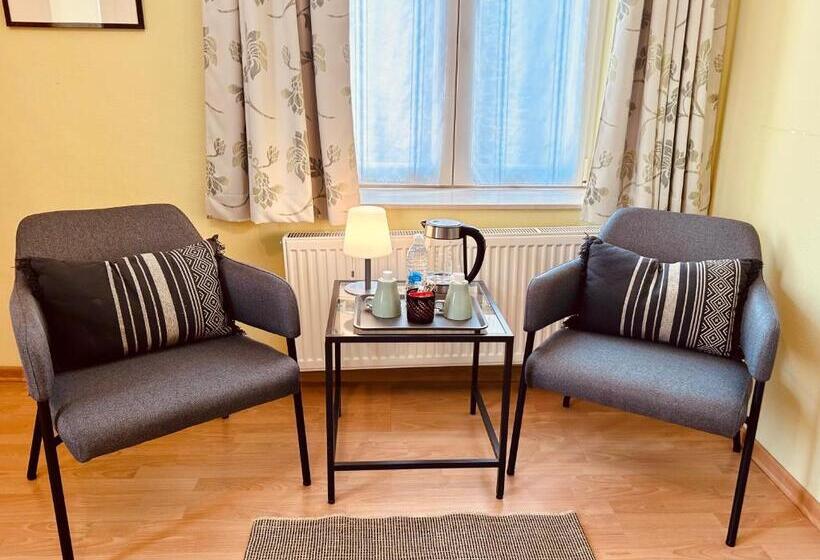 Номер Стандарт, Taos B&b