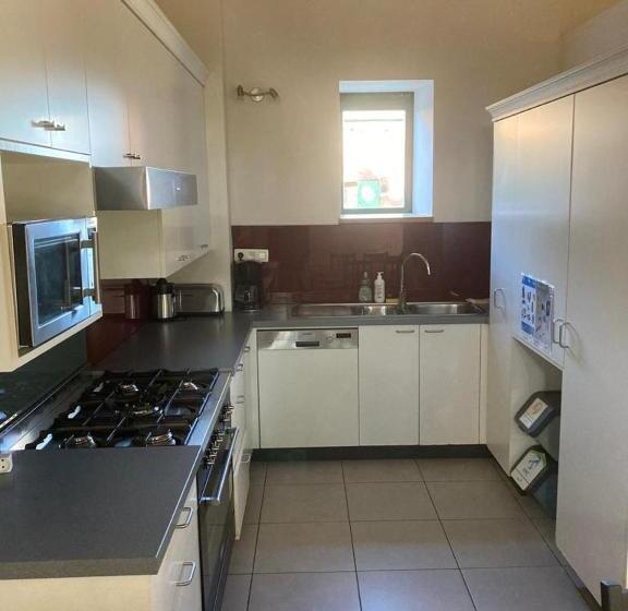 Дом 3 Спальни, B&b La Ferme De L Hosté