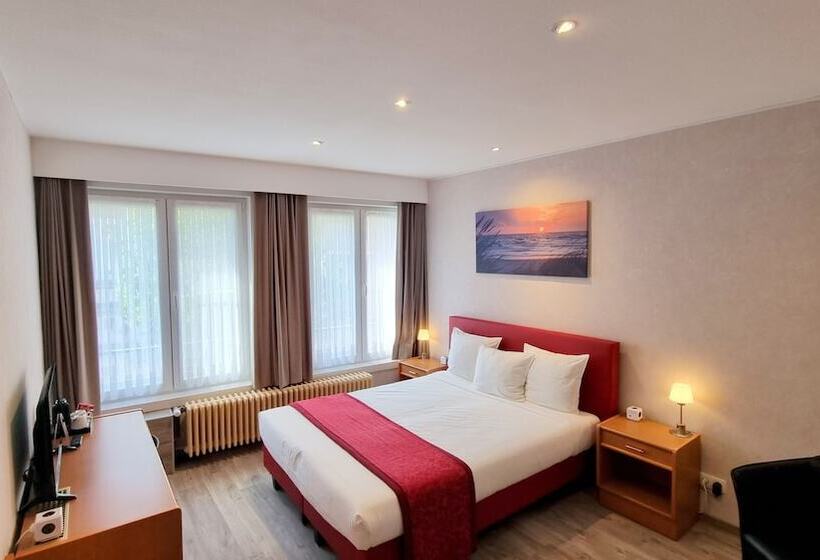 Номер Комфорт, Cardiff