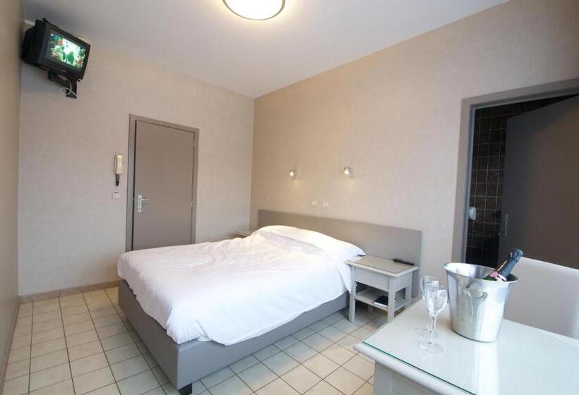 Quarto standart individual, De Golf