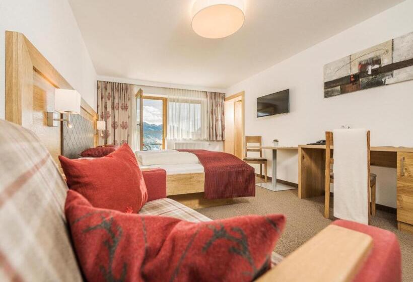 Comfort room with balcony, Gletscherblick